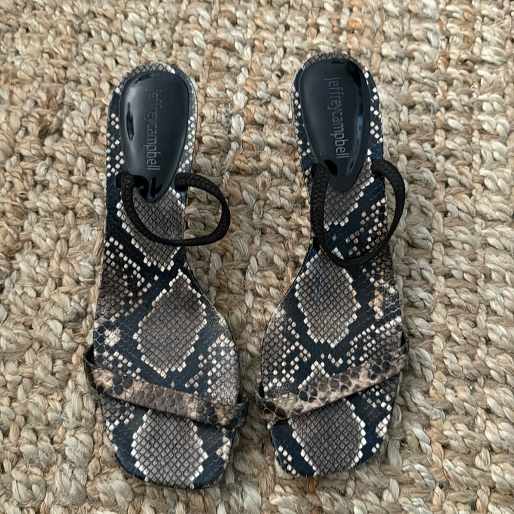 JEFFERY CAMPBELL SNAKESKIN ANIMAL PRINT SLING BACK SANDALS HEELS SIZE 8.5